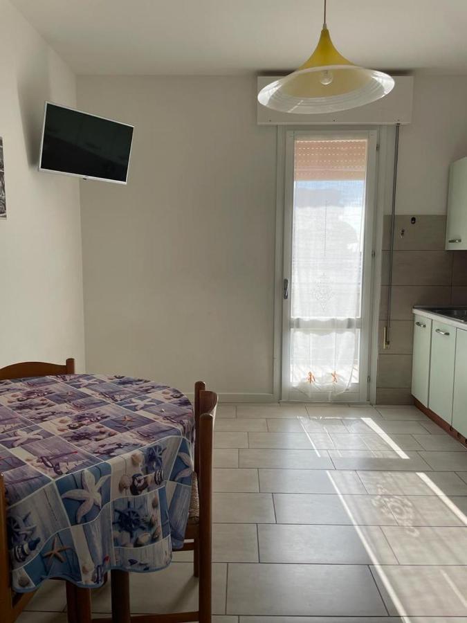 Condominio Michelangelo-Solo Per Famiglie- Walterigato Apartments Τζεσόλο Λίντο Εξωτερικό φωτογραφία