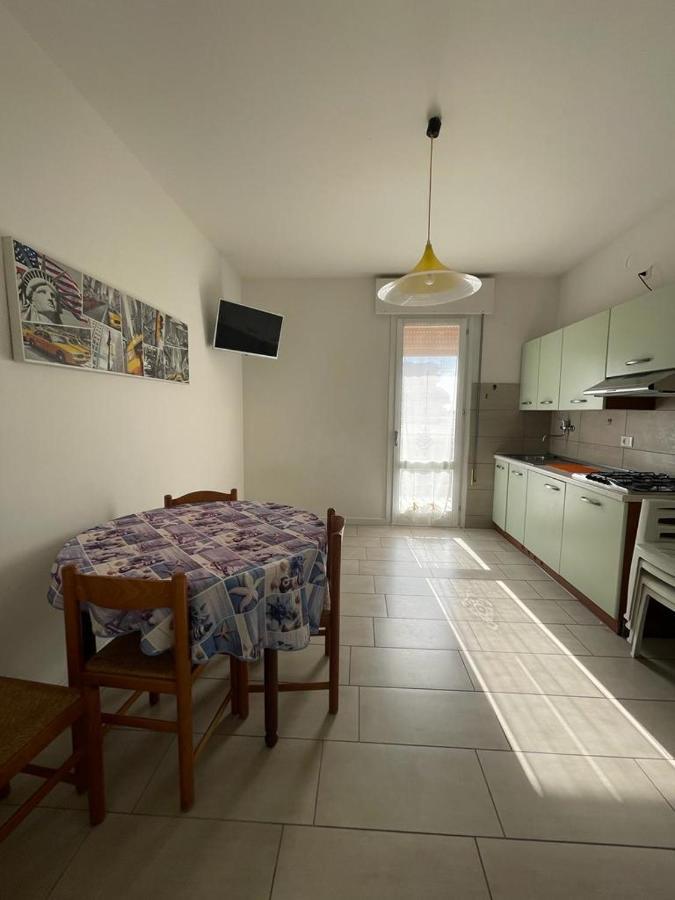 Condominio Michelangelo-Solo Per Famiglie- Walterigato Apartments Τζεσόλο Λίντο Εξωτερικό φωτογραφία