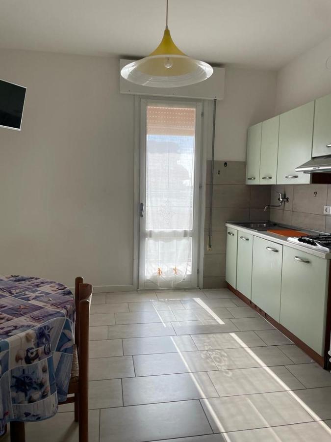 Condominio Michelangelo-Solo Per Famiglie- Walterigato Apartments Τζεσόλο Λίντο Εξωτερικό φωτογραφία