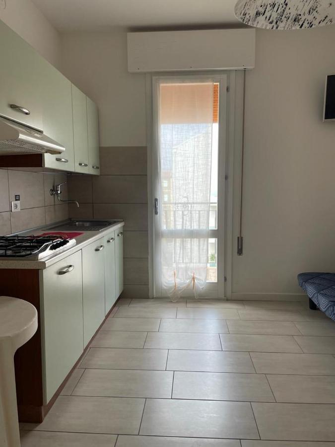 Condominio Michelangelo-Solo Per Famiglie- Walterigato Apartments Τζεσόλο Λίντο Εξωτερικό φωτογραφία